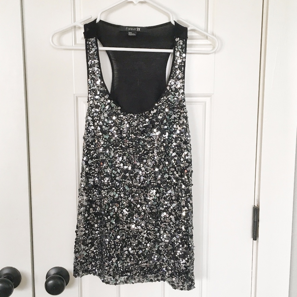 9/20  FOREVER21 SEQUINS & SPARKLE TOP